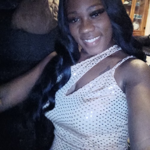 Mieshia  B.