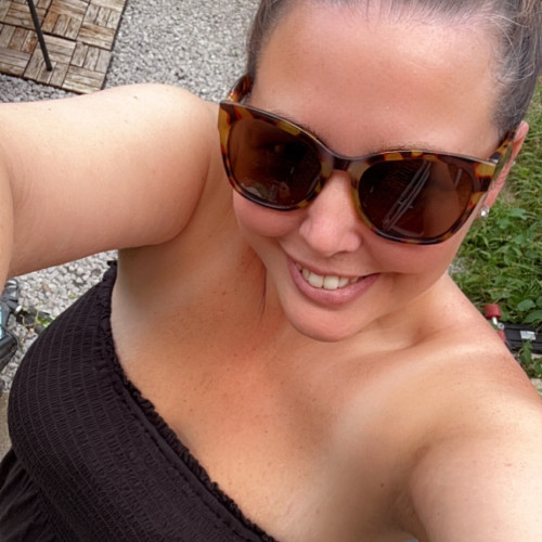 Jenine H. profile photo