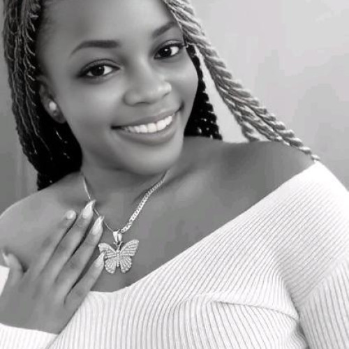 Queen  E. profile photo
