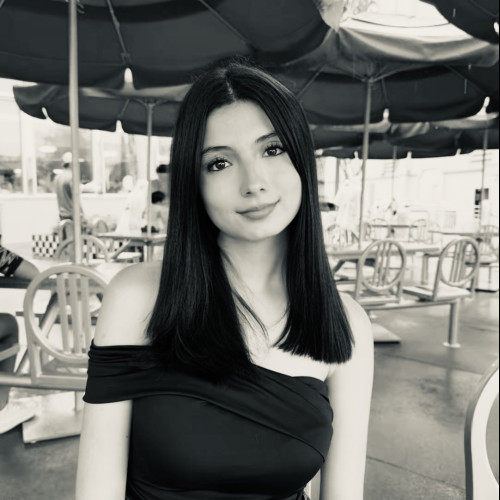 Isabella  V. profile photo