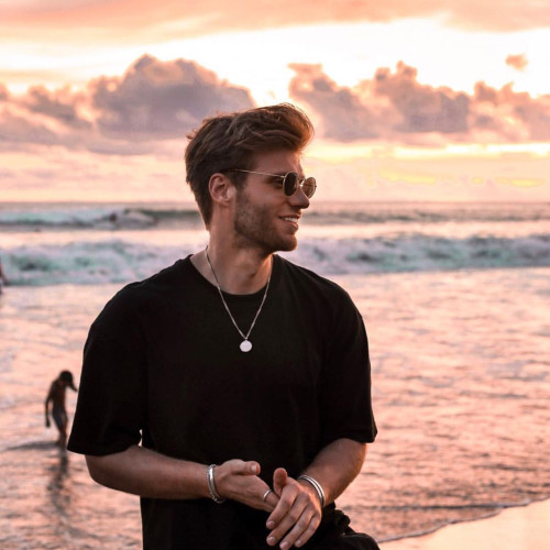 Alfred  D. profile photo