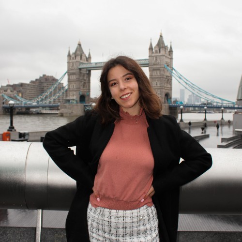 Patrícia A.
