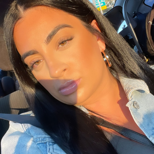 Mercedes  C. profile photo