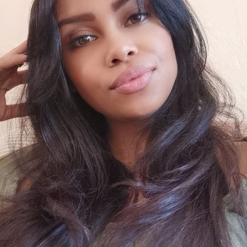 Roxy R. profile photo