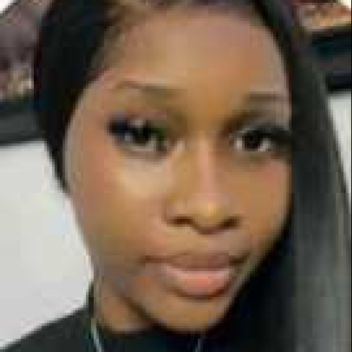 daniella r. profile photo
