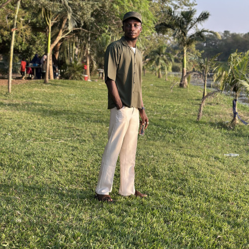 Shola B. profile photo