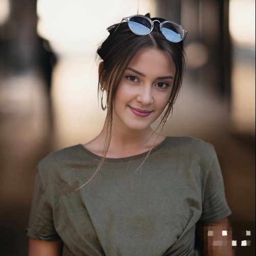 Zineb B.
