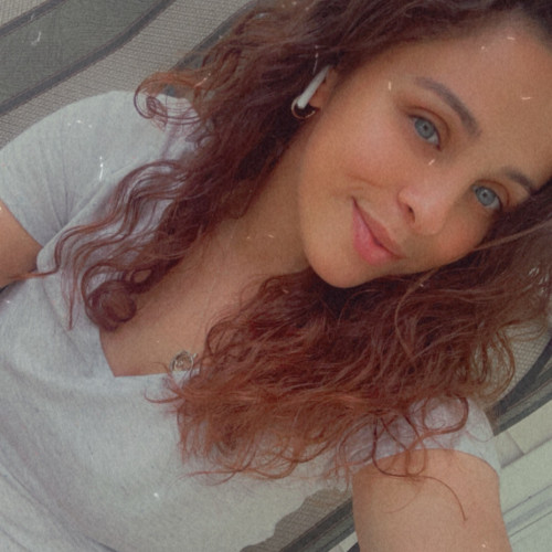 Eviee  S. profile photo