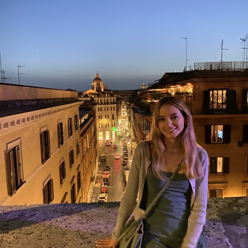 Mila F. profile photo