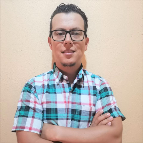 Julio R.