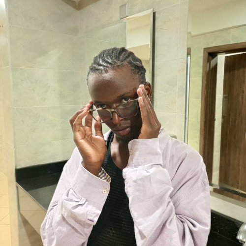 vik v. profile photo