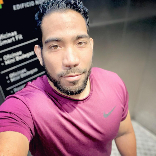 ARMANDO R. profile photo