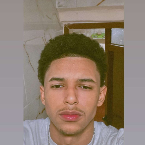 ayoub l. profile photo