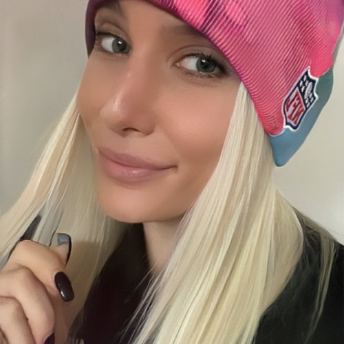 Zoe A.