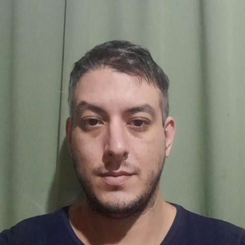 Ezequiel  L.