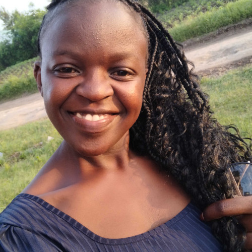 Divinah N. profile photo