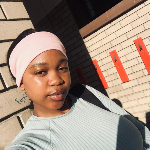 Buhle  F. profile photo