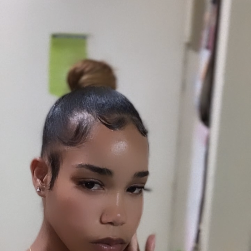 Jaida L.