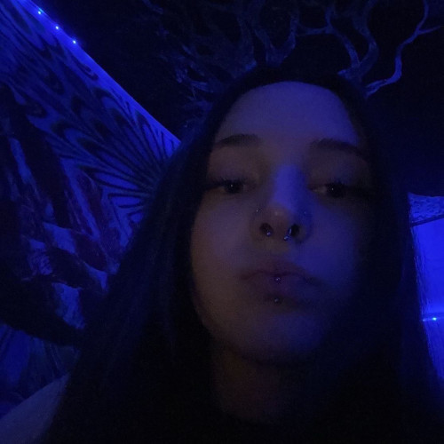 Vee C. profile photo