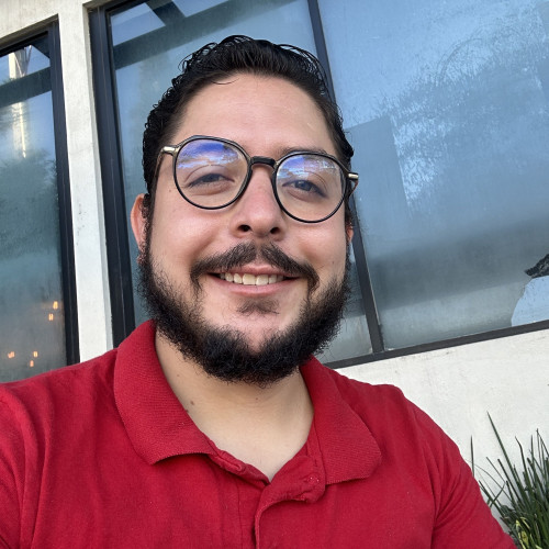 Carlos H. profile photo
