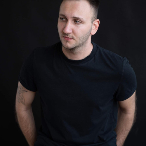 Tibor  F.