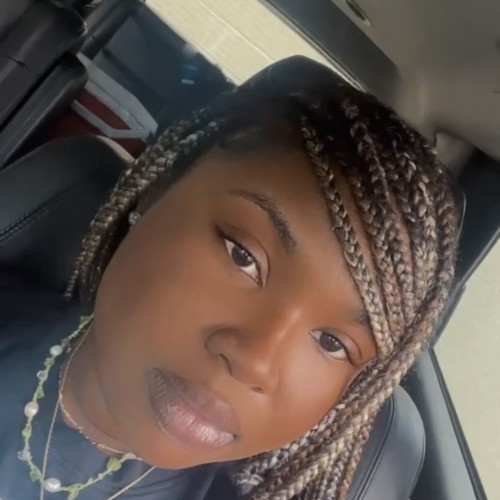 Destinee J.