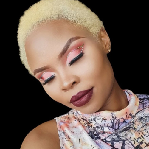 Nelano  O. profile photo