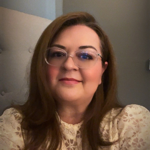 Ana  L. profile photo