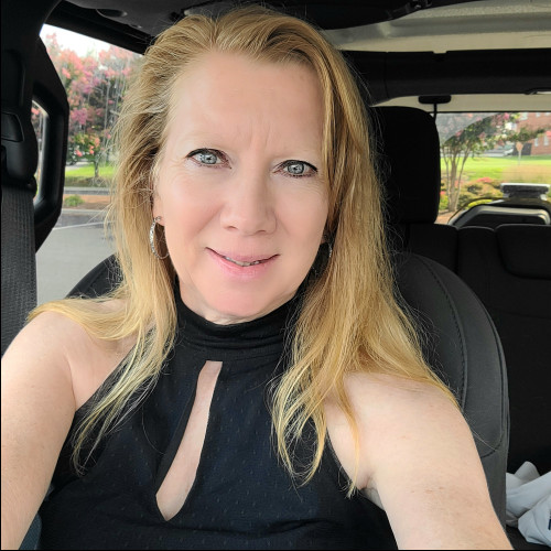 Liz K. profile photo