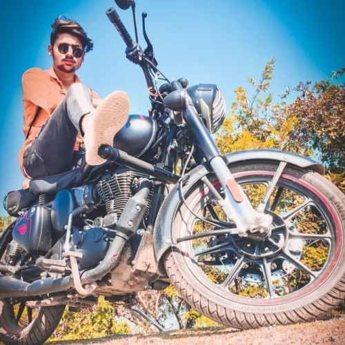 Aashutosh  V.