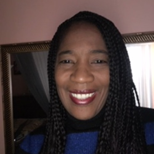 lois R. profile photo