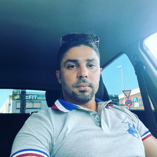 Issam K. profile photo