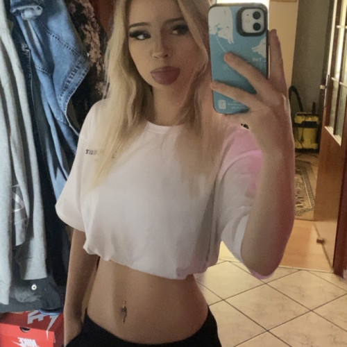Veronica M. profile photo