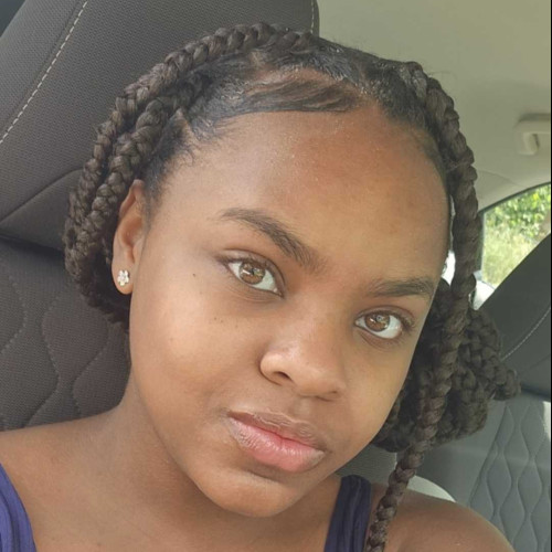 Vee T. profile photo