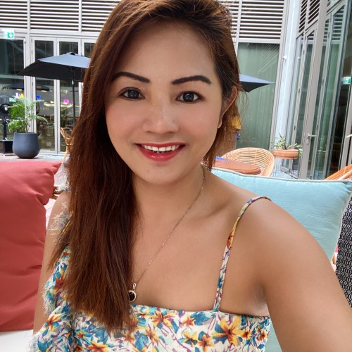 Honeybee d. profile photo