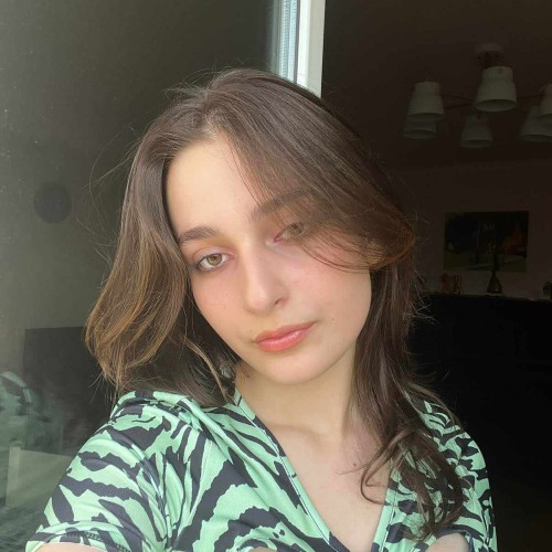 Ana B.