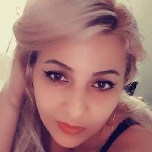 Corina C. profile photo