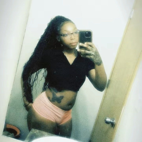 niya n. profile photo