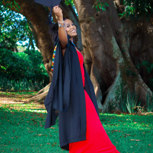 Khanyie M. profile photo