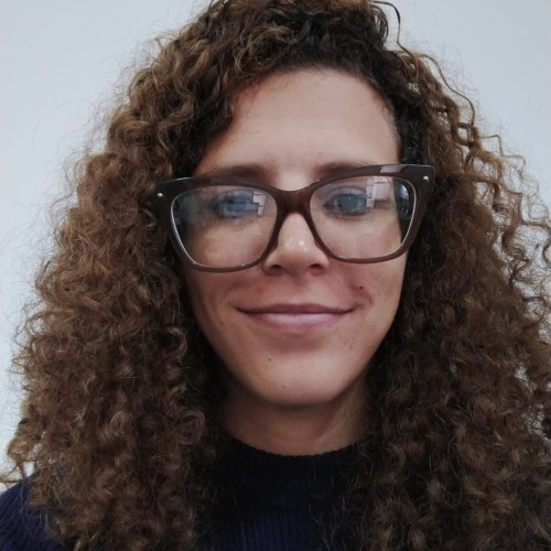 CLAUDIA H. profile photo
