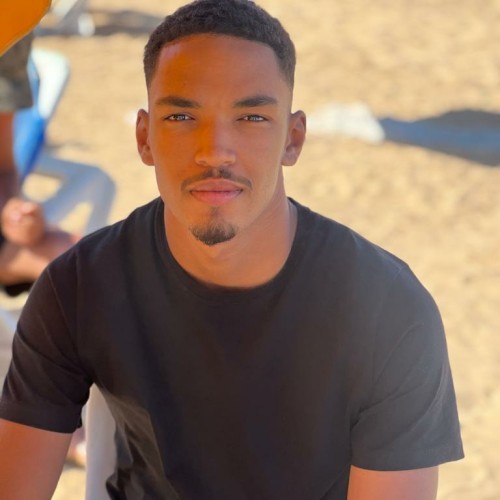 Yassine E.