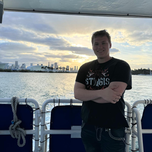 Dillon H. profile photo