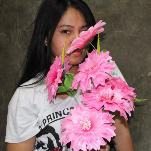 Hey R. profile photo