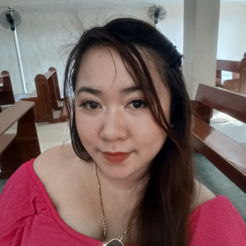 Claire L. profile photo