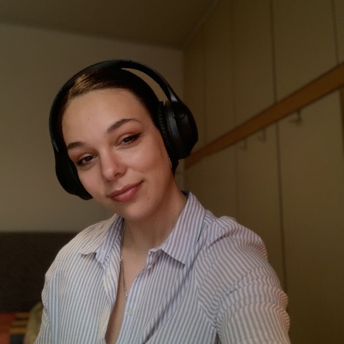 Eleni N.