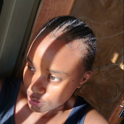 Pinky L. profile photo