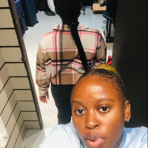 Emma  J. profile photo