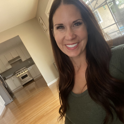 kate W. profile photo