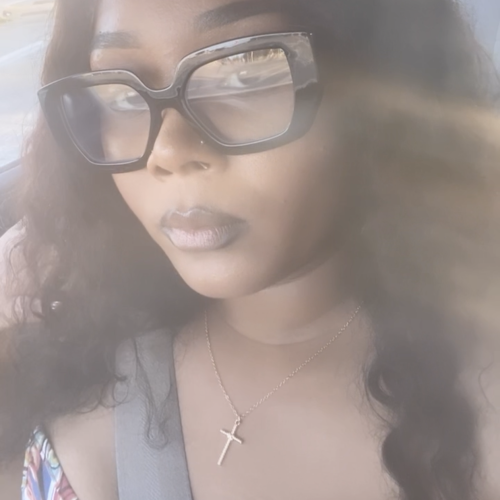 Knyiah A.