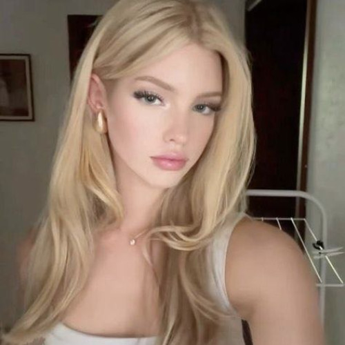 Emma C. profile photo